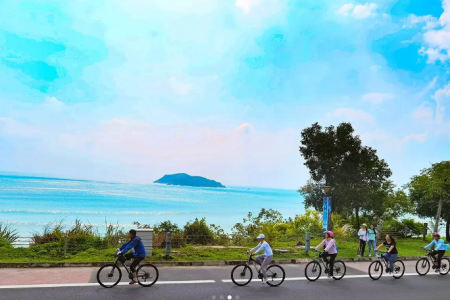 Hainan Island East Coast 7-Day, 6-Night, 480KM