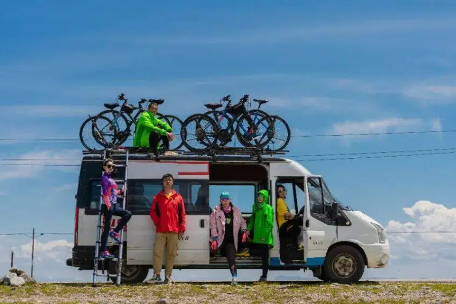 New! 7-Days 6-Night Cycling Tour on Xinjiang’s Duku Highway